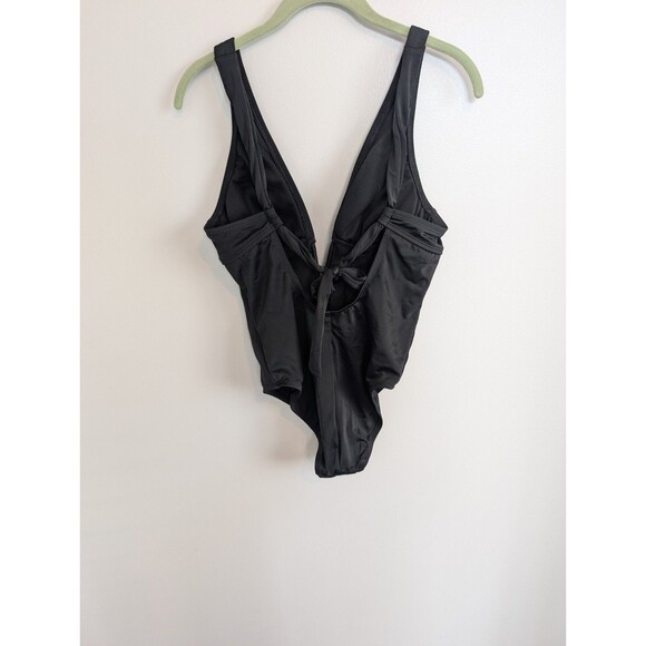 Women's High Leg Balconette Underwire Size Small - Shade & Shore NWOT - Picture 3 of 7